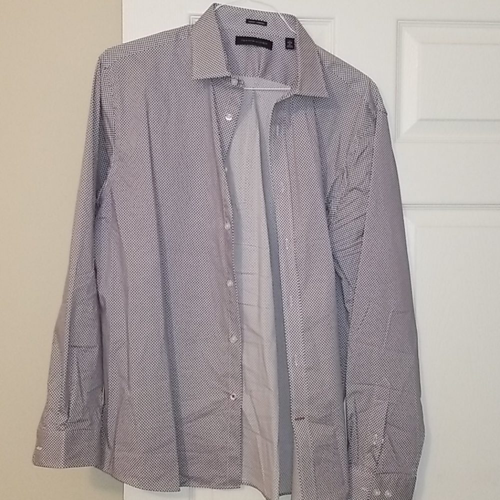 Tommy Hilfiger long sleeve button down dress shirt